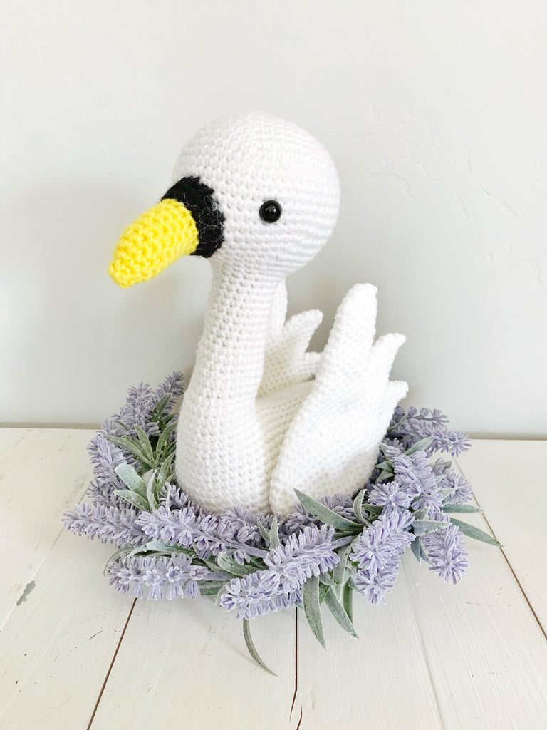 Anna the Swan