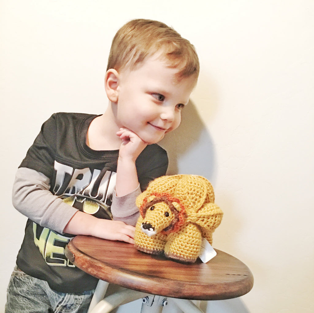 Brill the Lion Puzzle Ball